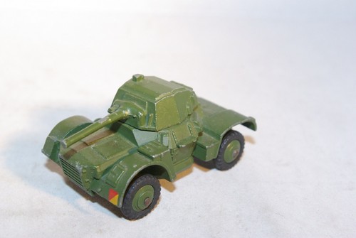 Dinky toys 670 gepanzertes - dinky,