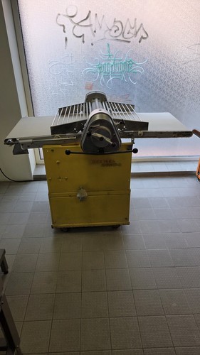 Profi teigausrollmaschine von - profi-teigausrollmaschine,
