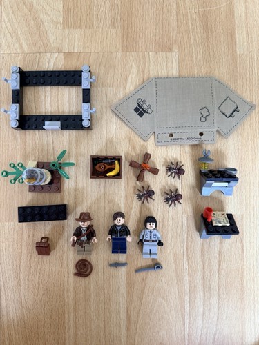 Lego indiana jones 7624 - indiana,
