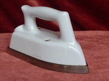 altes Bügeleisen aus