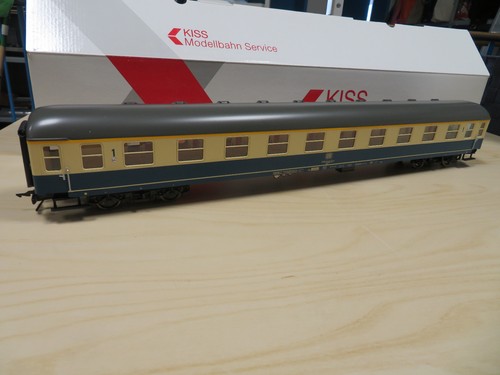 Kiss 052 schnellzugwagen am - kiss,