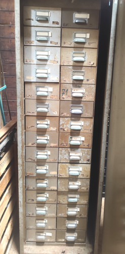 Antik blechschrank werkstatt - antik,