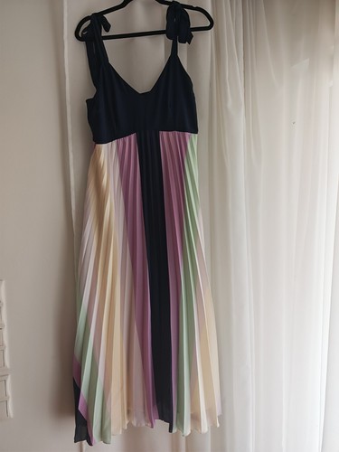 Zara plissee maxikleid 40 - zara, plissee-maxikleid