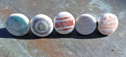 Bierflaschen verschlüsse - bierflaschen,