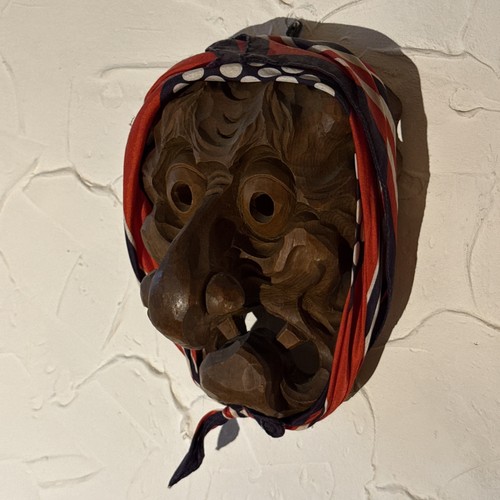 Holzmaske handgeschnitzt hexe - handgeschnitzt,