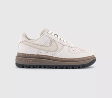 Nike Air Force 1 Luxe Braun Beige Herren Gr. 40/40,5 NEU