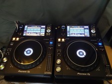2x Pioneer XDJ-1000 MK2, super
