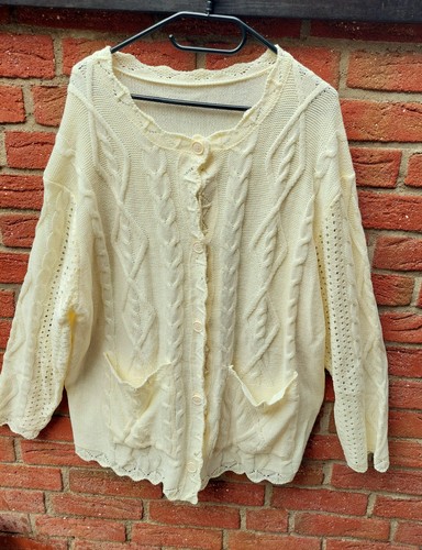 Beige naturfarbene strickjacke - beige,
