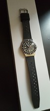 Timex Q Diver Watch schwarz