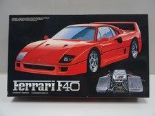Fujimi Ferrari F40 "RED" 1:24 Bausatz # 12001 - TOP!