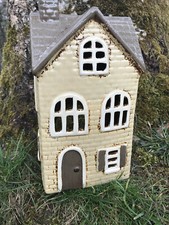 Windlicht Haus aus Steingut