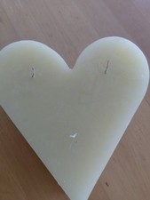 Drei Doch Kerze in Herzform