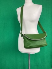Handtasche mittelgroß