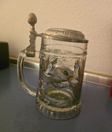 Glas bierkrug mit - glas-bierkrug, zinndeckel