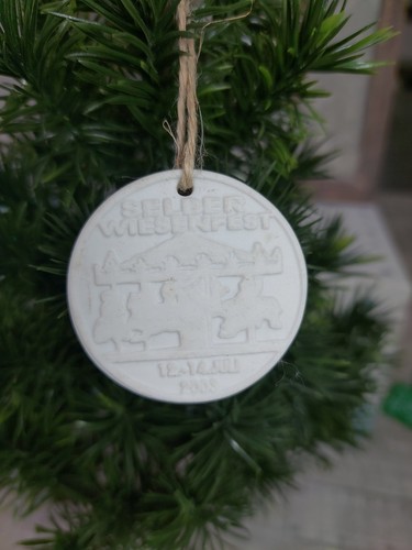 Wiesenfestplakette porzellan - wiesenfestplakette,