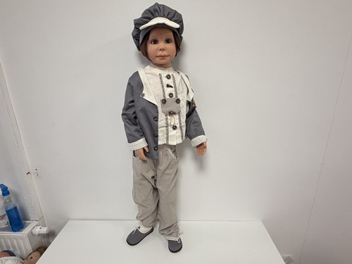 Gerlinde feser künstlerpuppe - gerlinde,