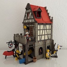 Playmobil Ritter: Mittelalter Reiterkaserne der Stadtwache / Fachwerkhaus