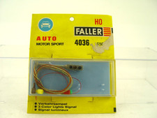 Verkehrsampel   - Auto Motor