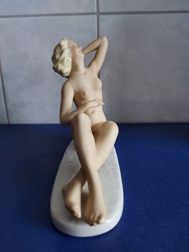 Porzellanfigur-~Wallendorf-~Sc