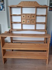 Kaufladen mit Theke aus Holz