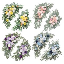 Blumenschmuck für Brautbogen