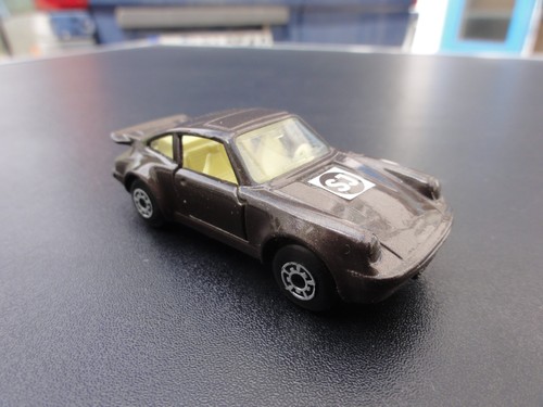 Matchbox superfast porsche - matchbox,