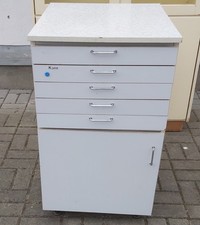 Arztschrank Instrumentenschrank, Arztvitrine, Holzschrank,Medizinschrank DDR