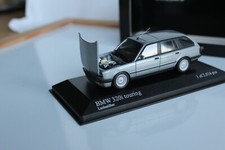 1:43 Minichamps  BMW 325i