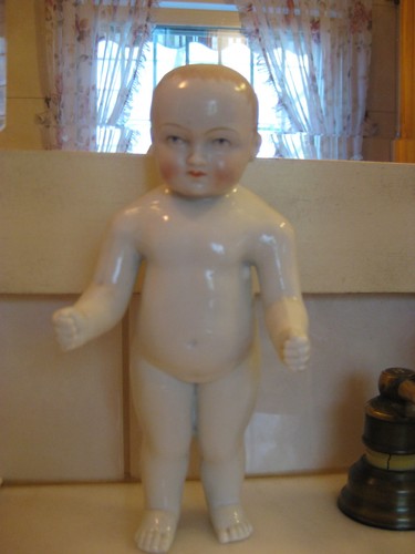 Antike kleine badepuppe frozen - badepuppe,
