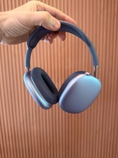 MINT Apple AirPods Max with