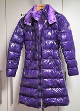 Moncler Daunenmantel lila
