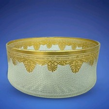 L065 Runde Kristall Schale, wohl Saint Louis, geätzter, goldener Ornamentfries