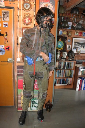 Fliegeranzüge der kubanischen