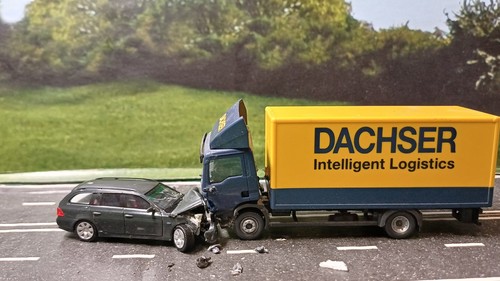 Unfall für feuerwehr - ,