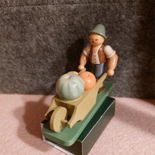 Wendt und Kühn Junge mit Schubkarren 220/2, Erntekinder, Rarität