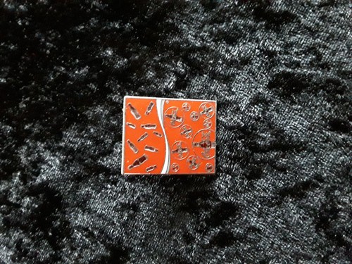 Coca cola pin - coca-cola,