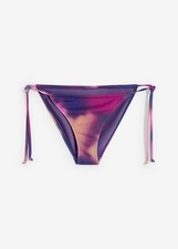 Knappe Bikinihose zum Binden