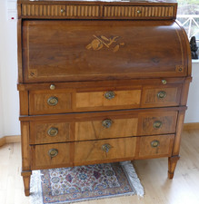 Nussbaum Zylindersekretär