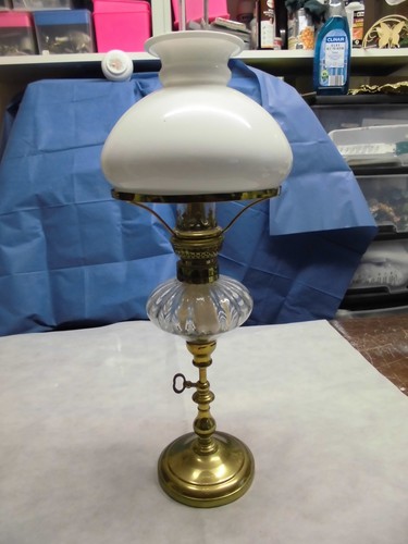 Petroleum tischlampe - petroleum,