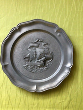 Wandteller  aus Zinn Motiv