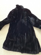 Traumhafter Webpelz-Mantel