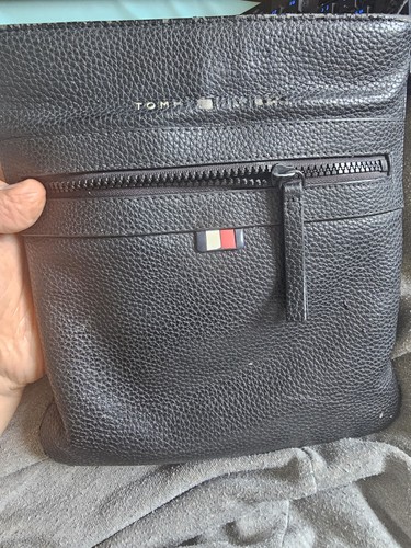 Tommy hilfiger crossbody bag - tommy,