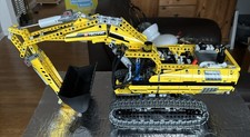 LEGOTechnic8043Raupenbagger