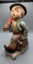 Large hummel figurine - 10”,