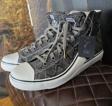 Puma by Mihara Yasuhiro ??