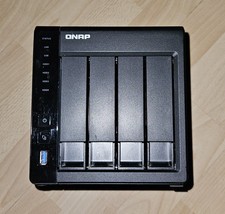 QNAP TS-451+ NAS Schwarz 4 bay
