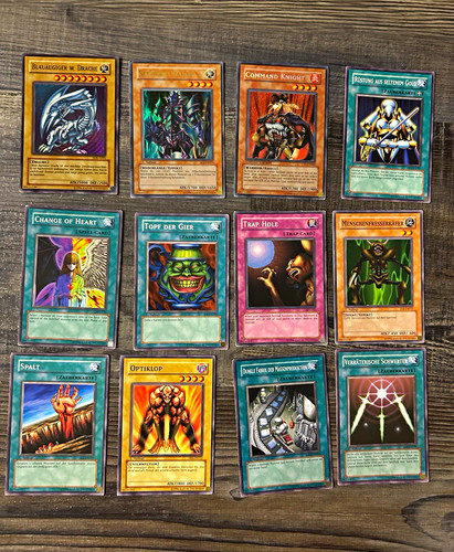Konami 12 karten - 12,