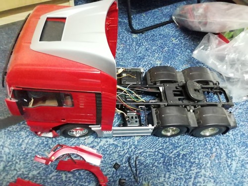 Tamiya man tgx - tamiya,