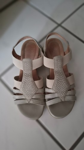 Sandalen beige gebraucht - -,