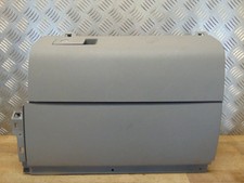 VW Touran 1T 1T2 Handschuhfach